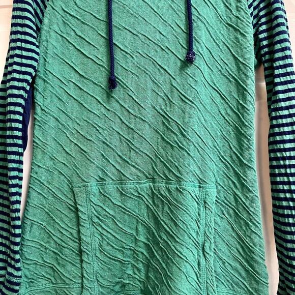 Evy’s Tree Pullover Hoodie Striped Sleeves Pocket Pouch Medium - Picture 3 of 13